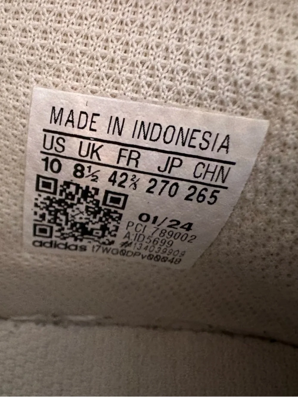 Adidas SUPERSTAR XLG SHOES - Picture 8 of 9